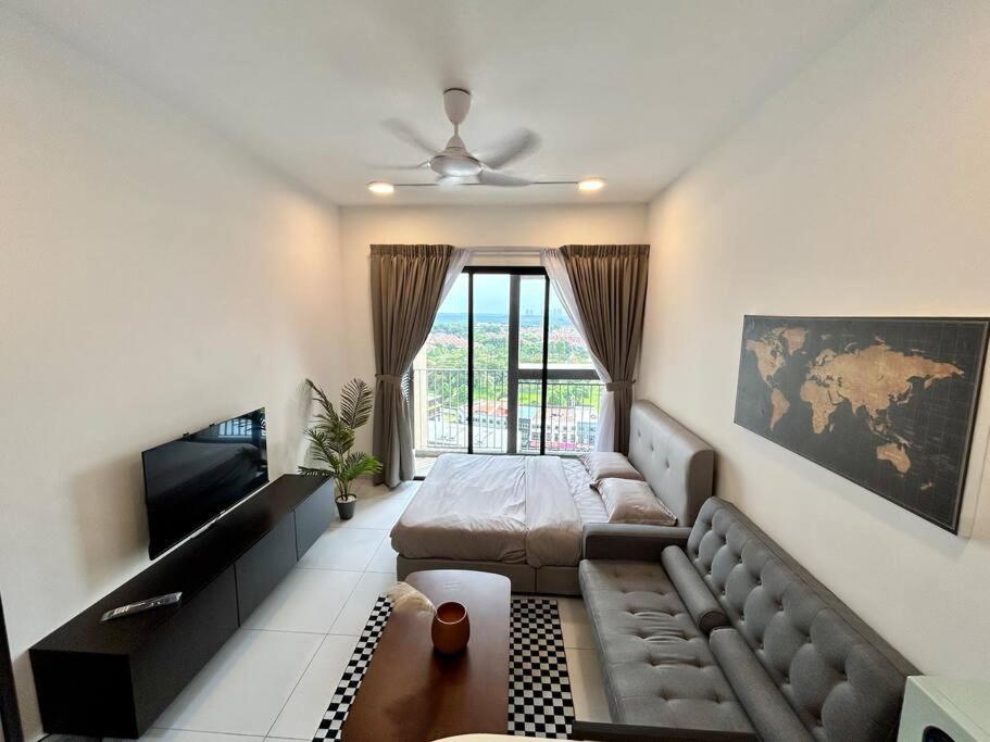 Hck14 A Sky Tree Dualkey Bukit Indah Aeon Legoland Apartment Johor Bahru Exterior photo